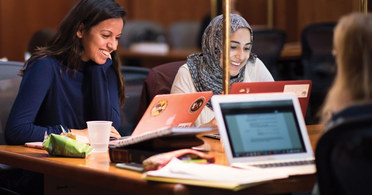 Students study in the Arthur J. Morris Law Library in 2018. 